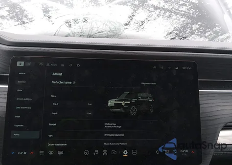 2025 Rivian R1S Adventure Dual Motor Large Pack/Adventure Dual Motor Max Pack from USA, damaged, VIN 7PDSGBBA5SN067133